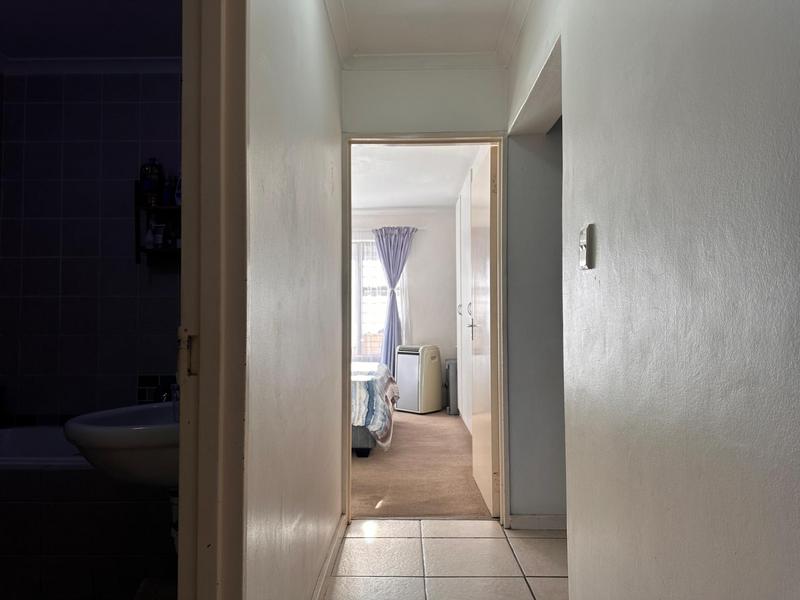 2 Bedroom Property for Sale in Fairview Golf Estate Western Cape